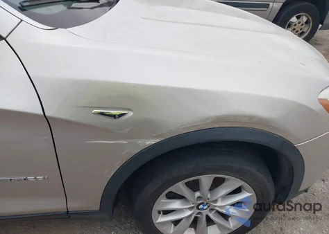 2015 BMW X3 Sdrive28I z USA, uszkodzony, nr VIN 5UXWZ7C50F0F76066